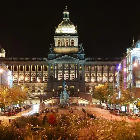 Prague Moon Hotel & Hostel * Prague