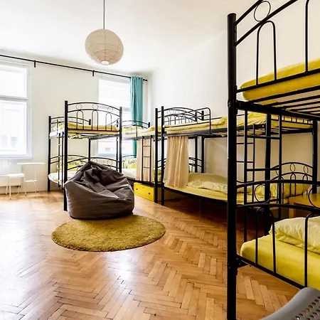 Hostel Prague Moon Hotel & Hostel *